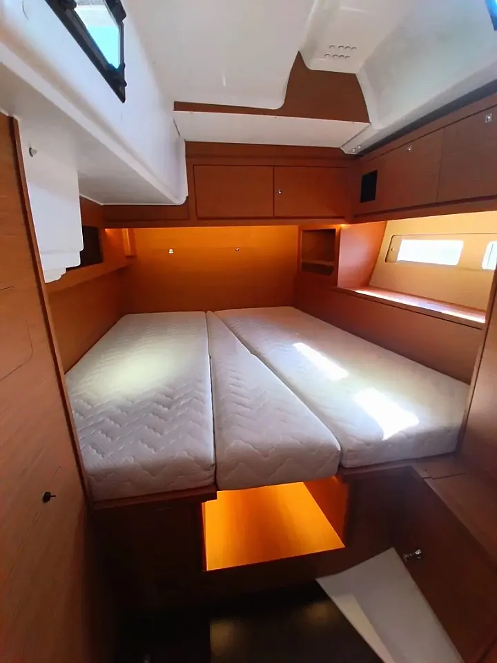 Dufour 530 - 