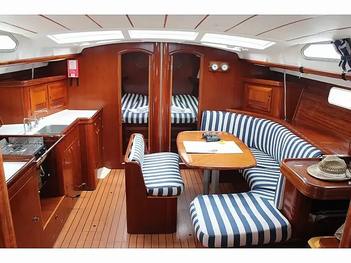 Oceanis 473 - External image