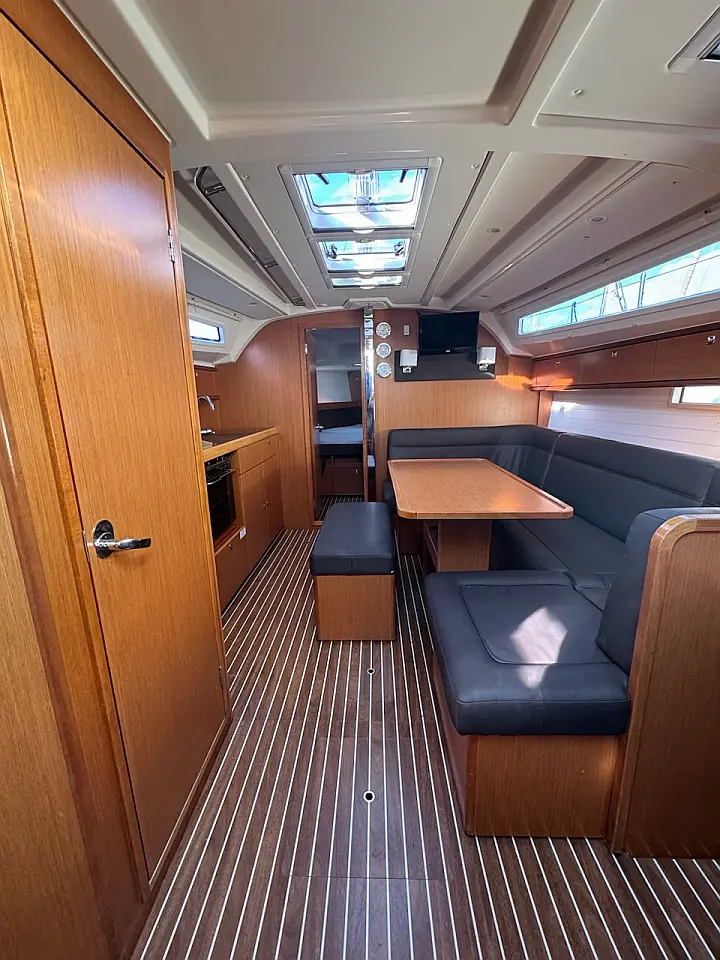 Bavaria Cruiser 41 - 