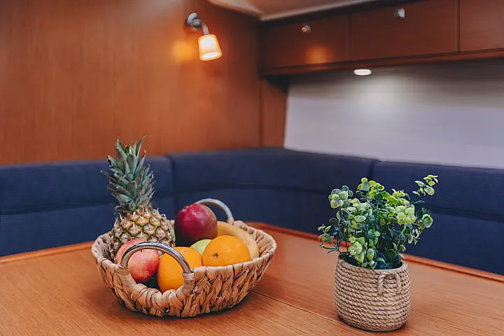 Bavaria Cruiser 37 - 