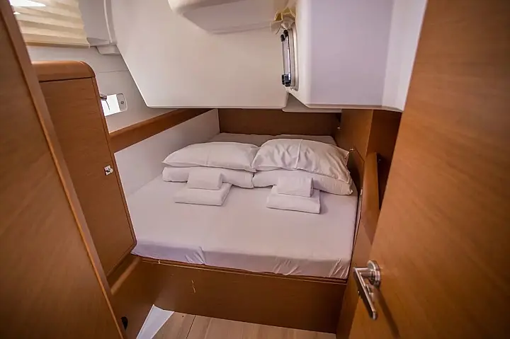Sun Odyssey 519 - 