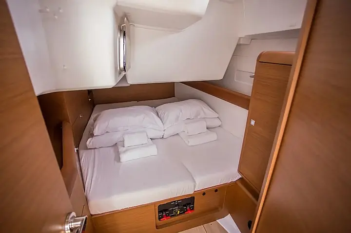 Sun Odyssey 519 - 