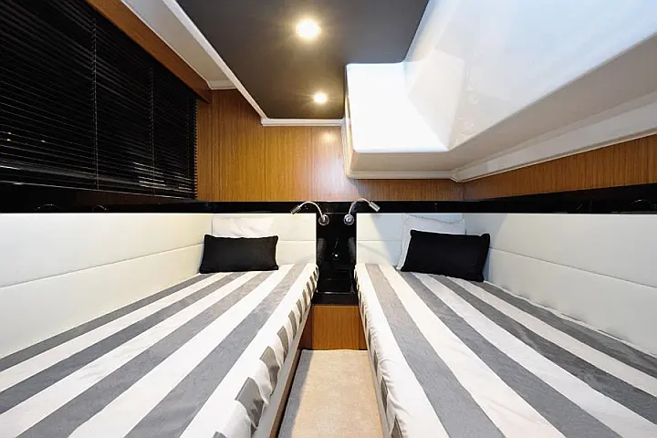 Bavaria Virtess 420 Fly - 