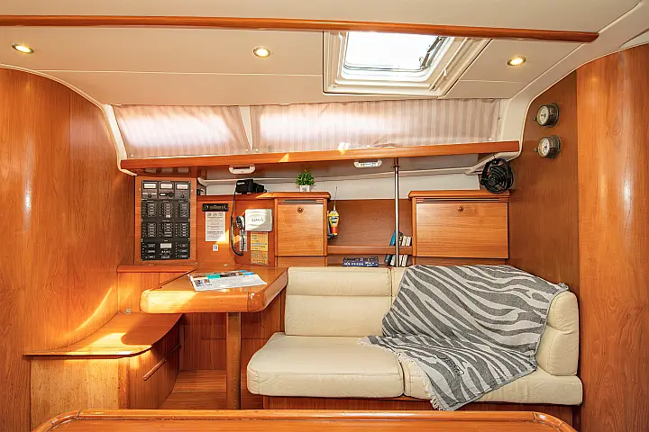 Sun Odyssey 43  - 