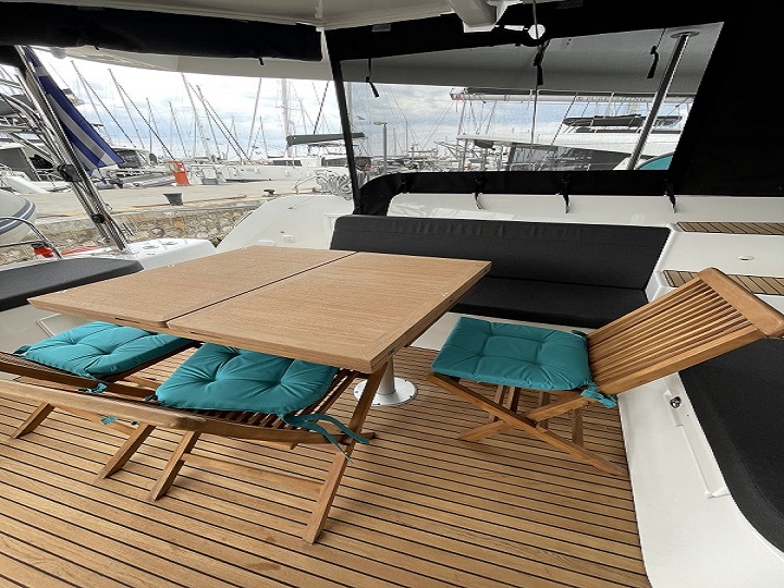 Lagoon 46 (LUXURY Equipped, SKIPPERED only) - 