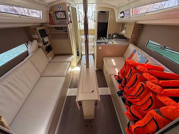Oceanis 30.1 - 