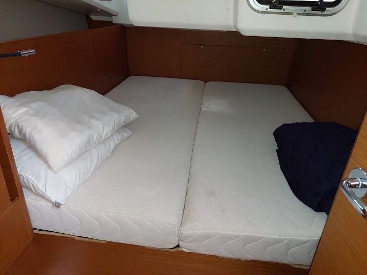 Sun Odyssey 440 (possible to be converted to 3 cabins) - 