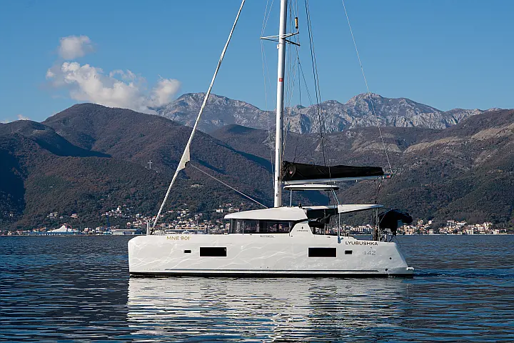 Lagoon 42 - 
