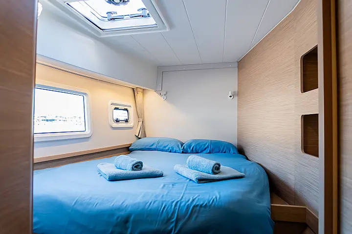 Lagoon 42 - 