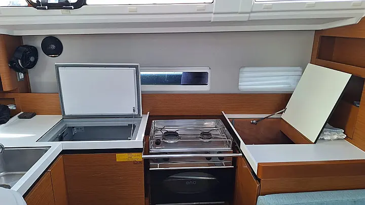 Sun Odyssey 410 - 