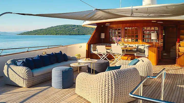 Benetti Classic 115 - 