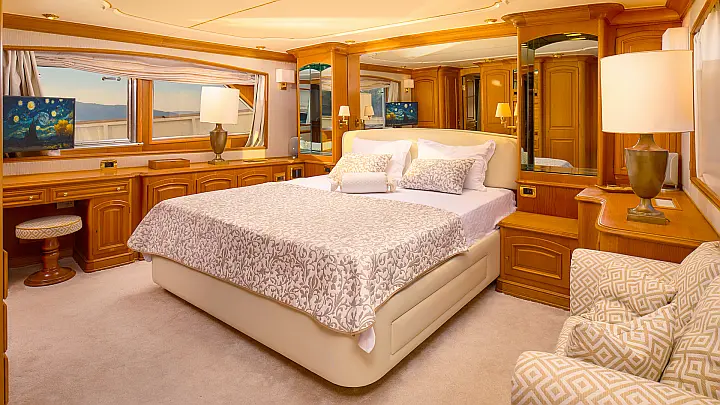 Benetti Classic 115 - 