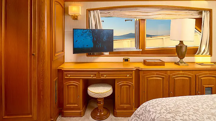 Benetti Classic 115 - 