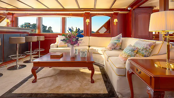 Benetti Classic 115 - 
