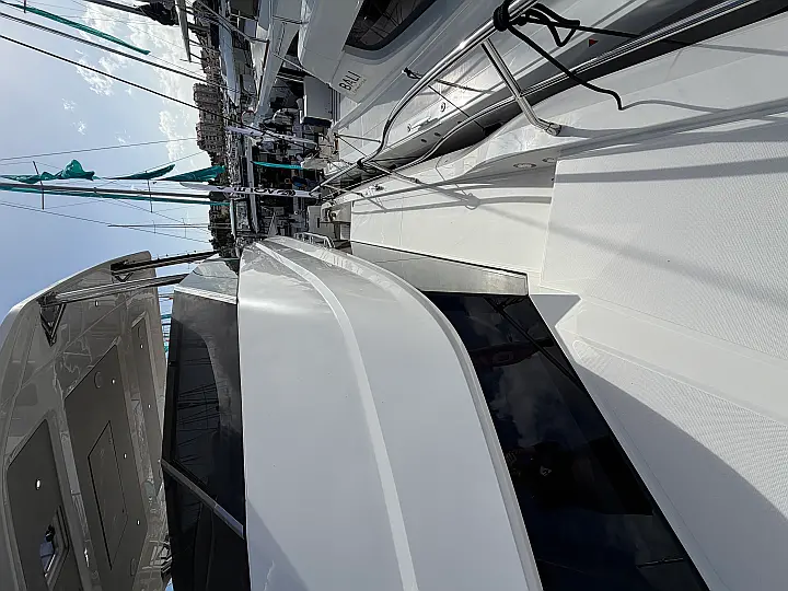 Aquila 50 Yacht - 