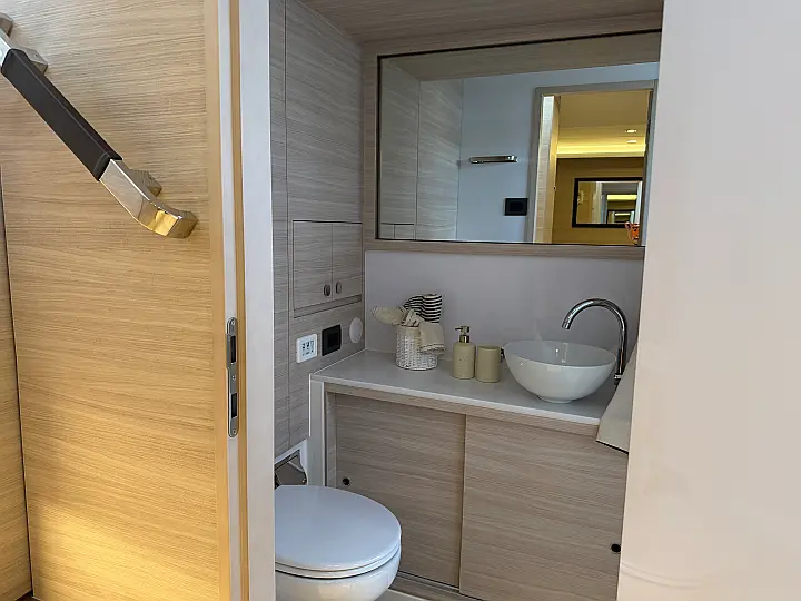 Aquila 50 Yacht - 