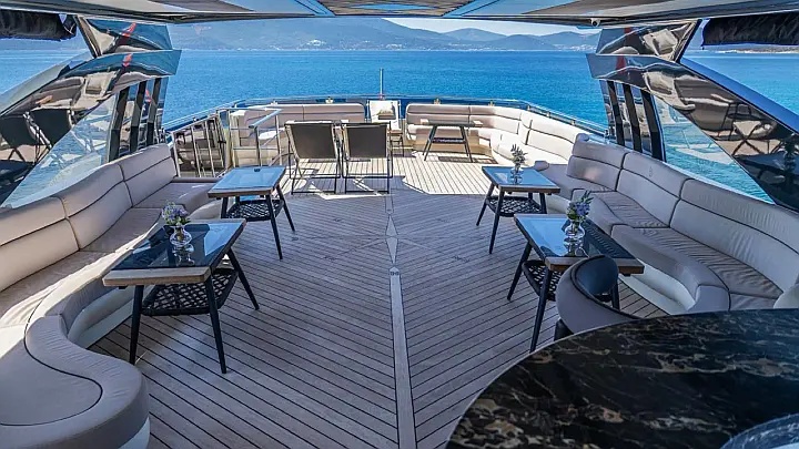 Super Luxury Motor Yacht - 