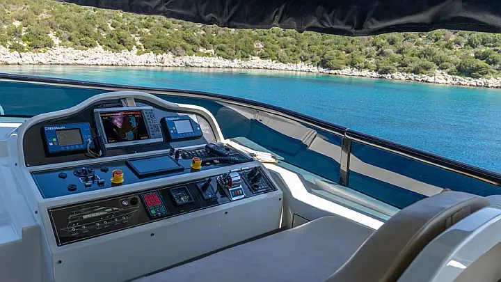 Super Luxury Motor Yacht - 