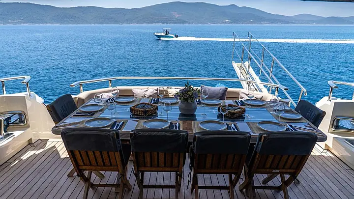 Super Luxury Motor Yacht - 