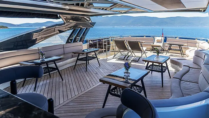 Super Luxury Motor Yacht - 