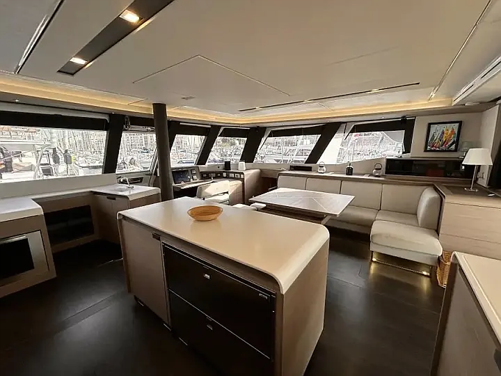 Samana 59 - Internal image