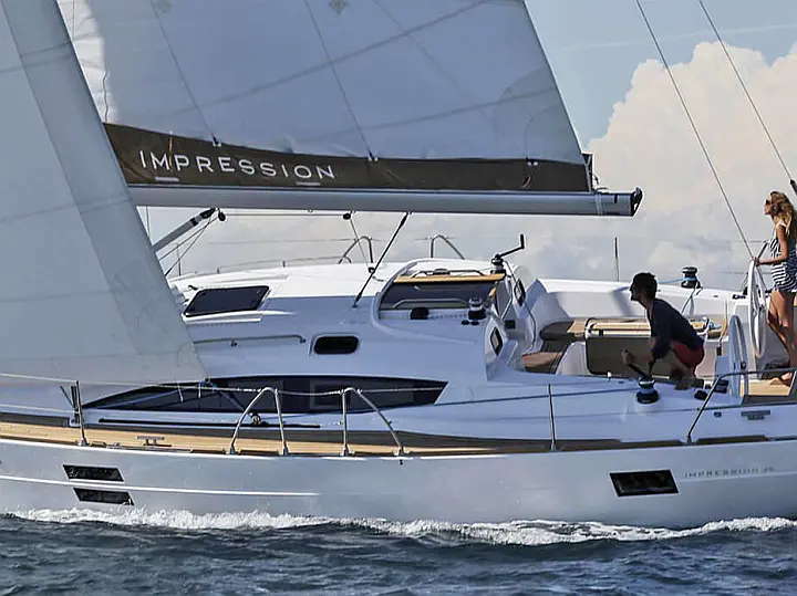 Elan Impression 45 - External image