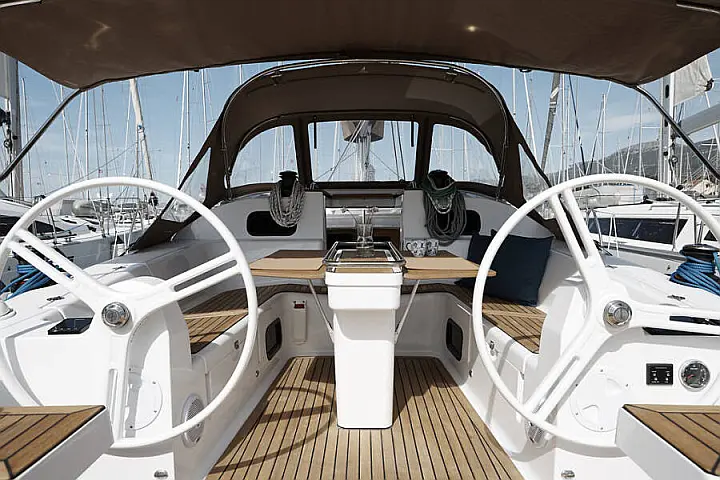 Elan Impression 45 - 