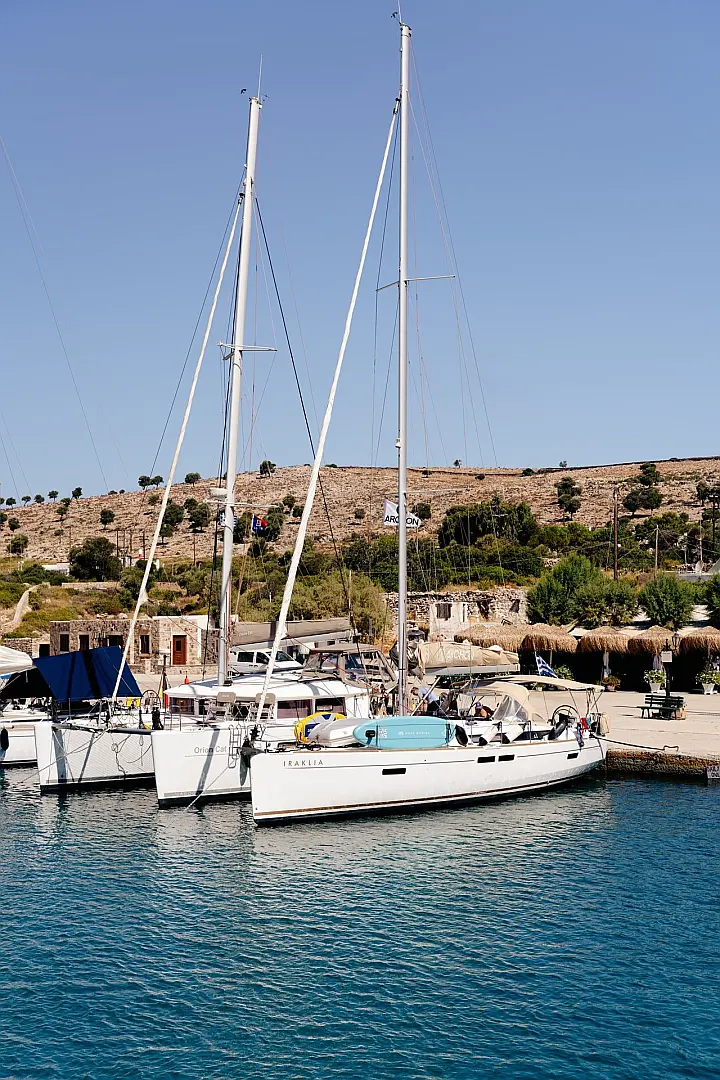 Sun Odyssey 479 - External image