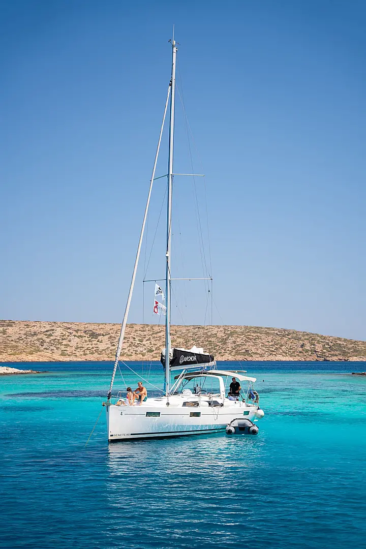 Oceanis 41.1 - External image