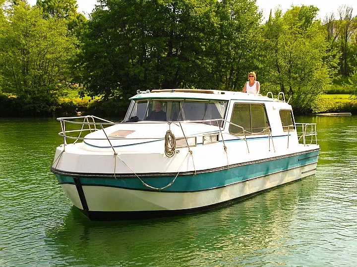 Nicols Riviera 920 - External image