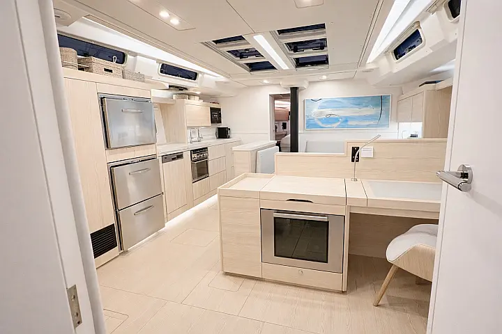 Hanse custom Italian sea group - 