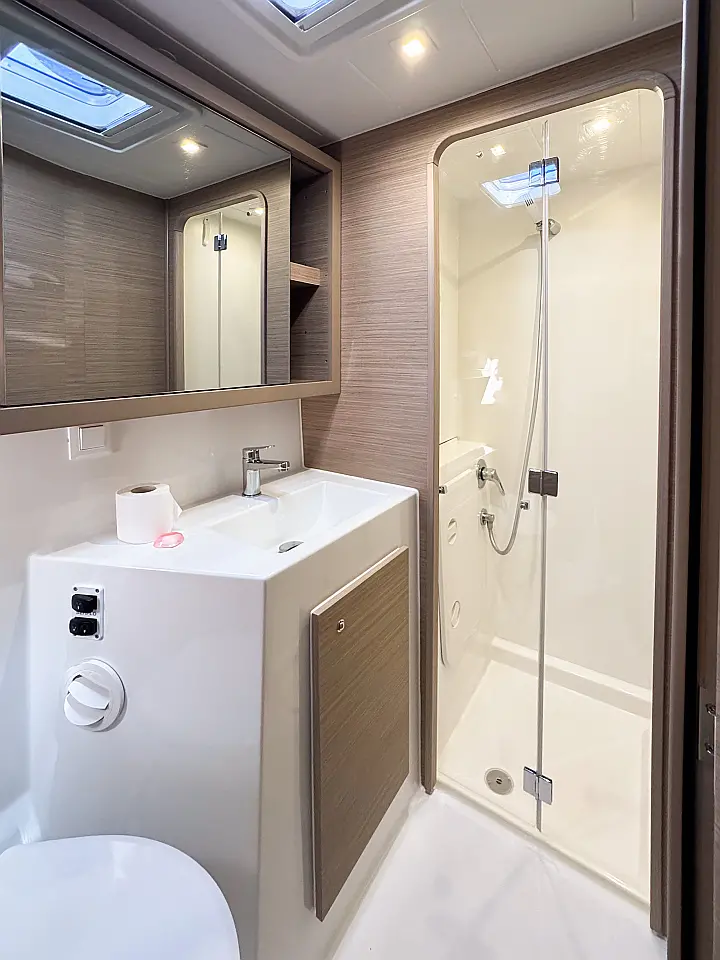 Lagoon 42  - 