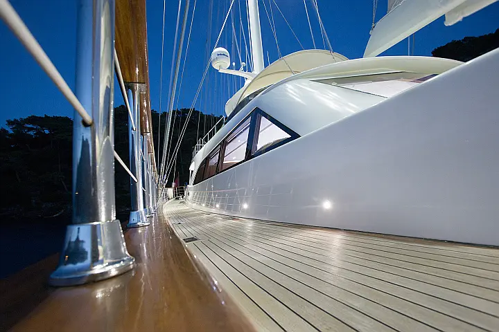 Luxury Sailing Yacht - 