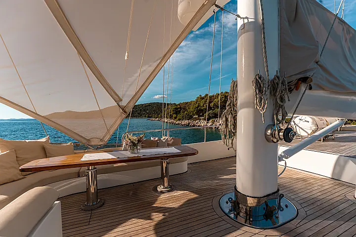 Luxury Sailing Yacht - 