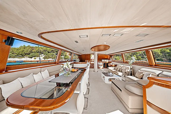 Luxury Sailing Yacht - 