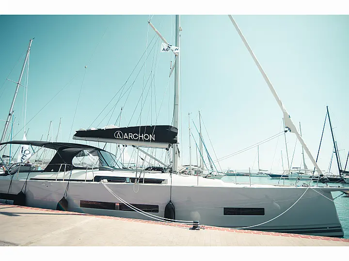 Hanse 510 - External image
