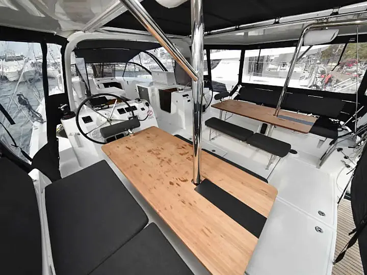 Sun Loft 47 (7 cab.) - 