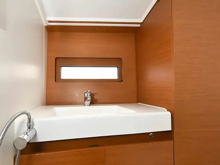 Sun Loft 47 (7 cab.) - 