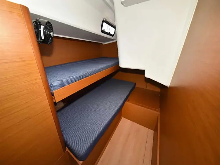Sun Loft 47 (7 cab.) - 