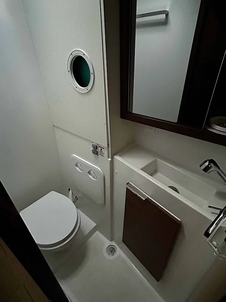 Lagoon 40 (4 cab.) - 