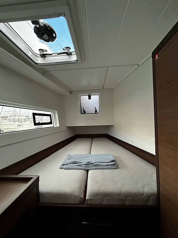 Lagoon 40 (4 cab.) - 