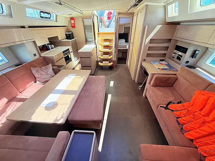 Hanse 548 - 