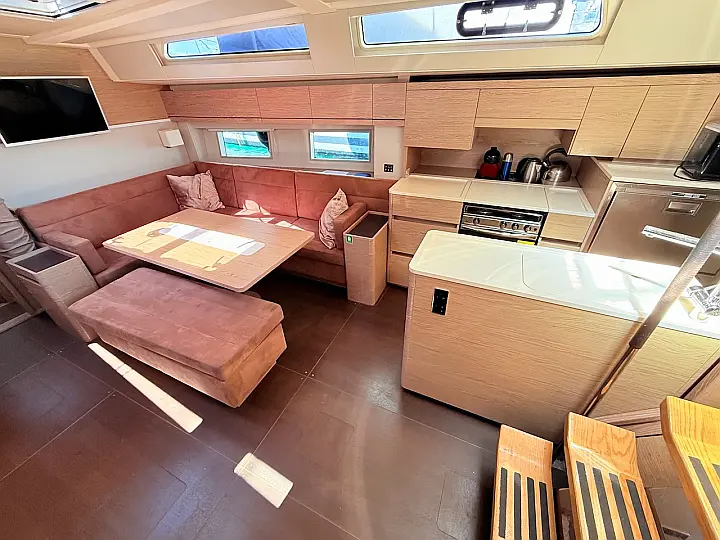 Hanse 548 - 