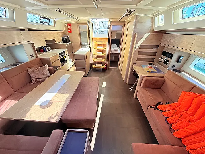 Hanse 548 - 