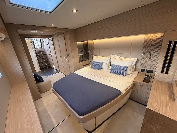 Lagoon 60 - Owner cabin 2