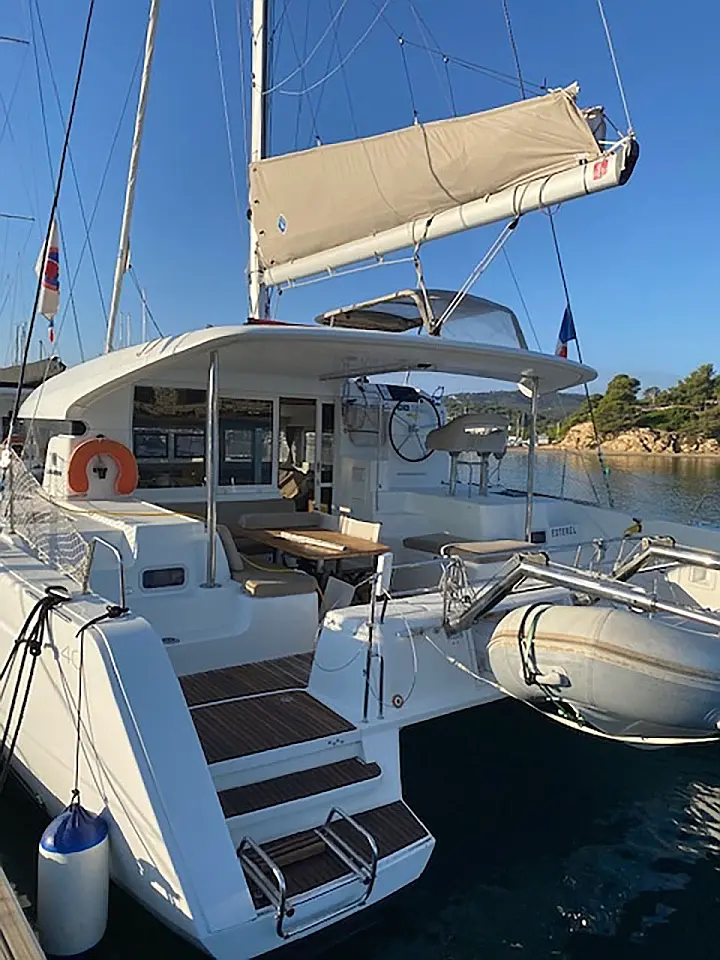 Lagoon 40 (4 cab.) - 