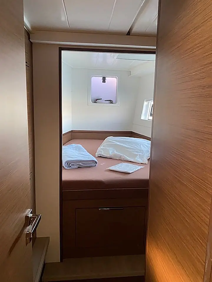 Lagoon 40 (4 cab.) - 