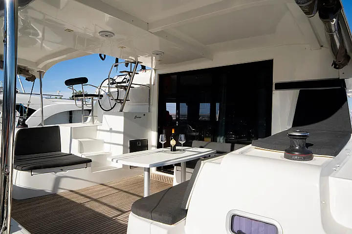 Lagoon 42 - 