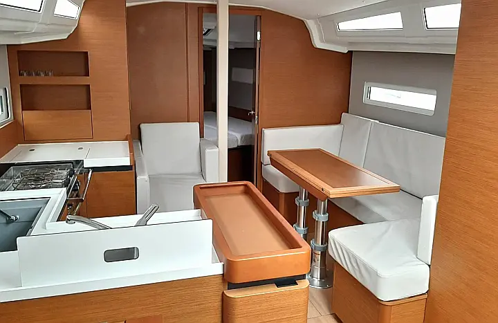 Sun Odyssey 410 (3 cab.) - 