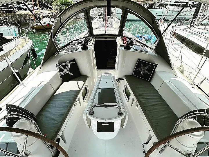 Sun Odyssey 39i - 